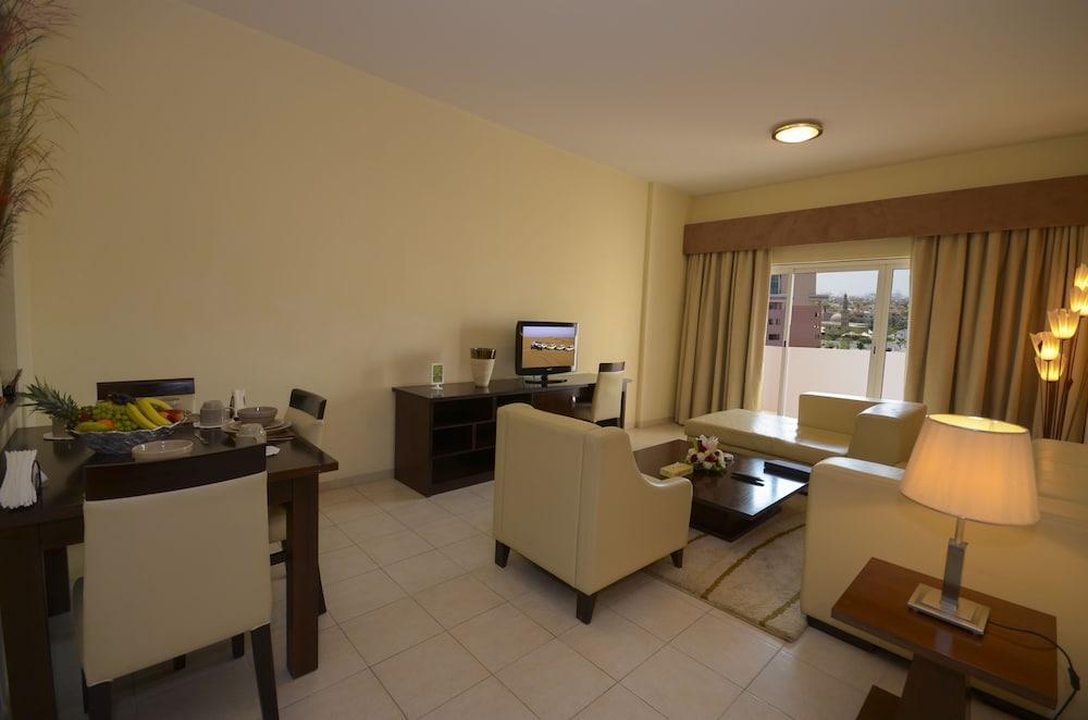 Parkside Hotel Apartment Dubai Exterior photo
